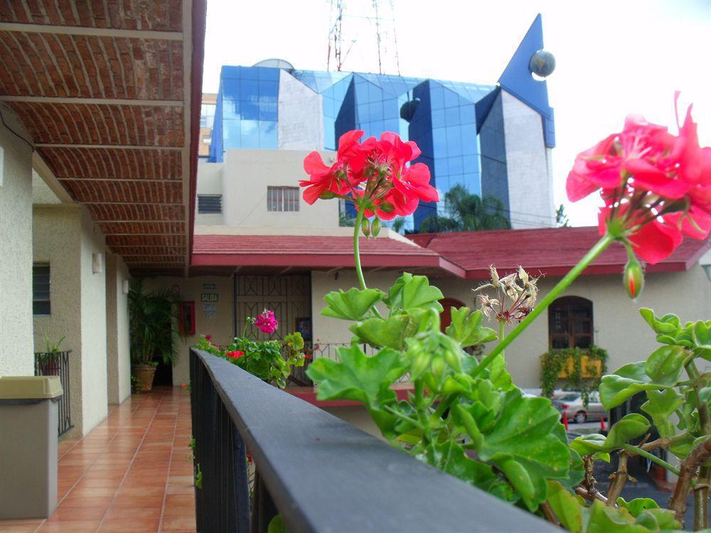 Hotel Villa Del Sol Expo Guadalajara Eksteriør bilde