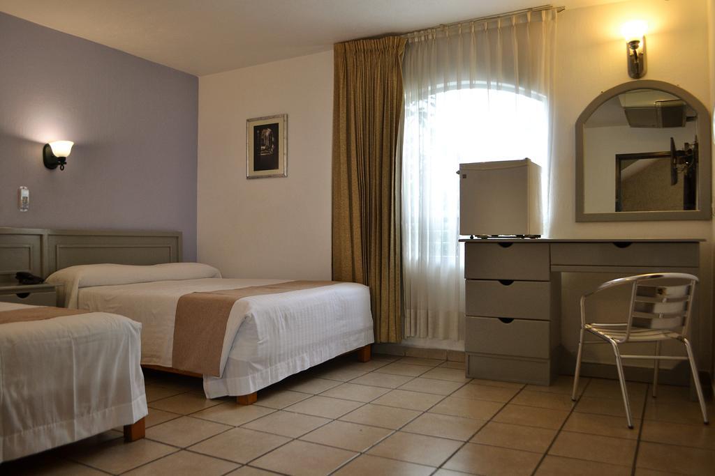 Hotel Villa Del Sol Expo Guadalajara Eksteriør bilde