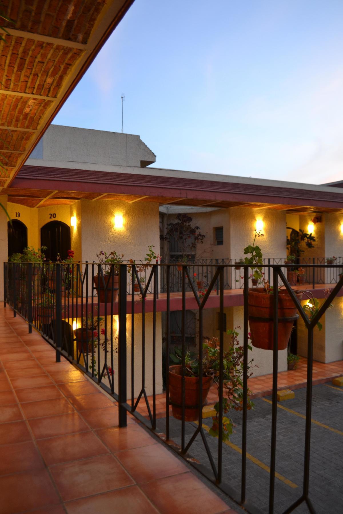 Hotel Villa Del Sol Expo Guadalajara Eksteriør bilde