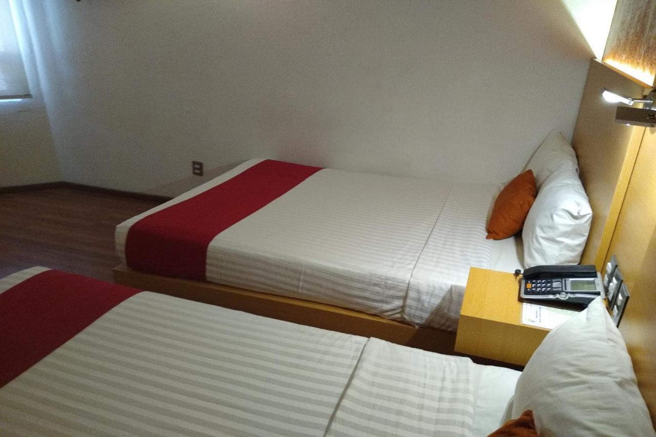 Hotel Villa Del Sol Expo Guadalajara Eksteriør bilde