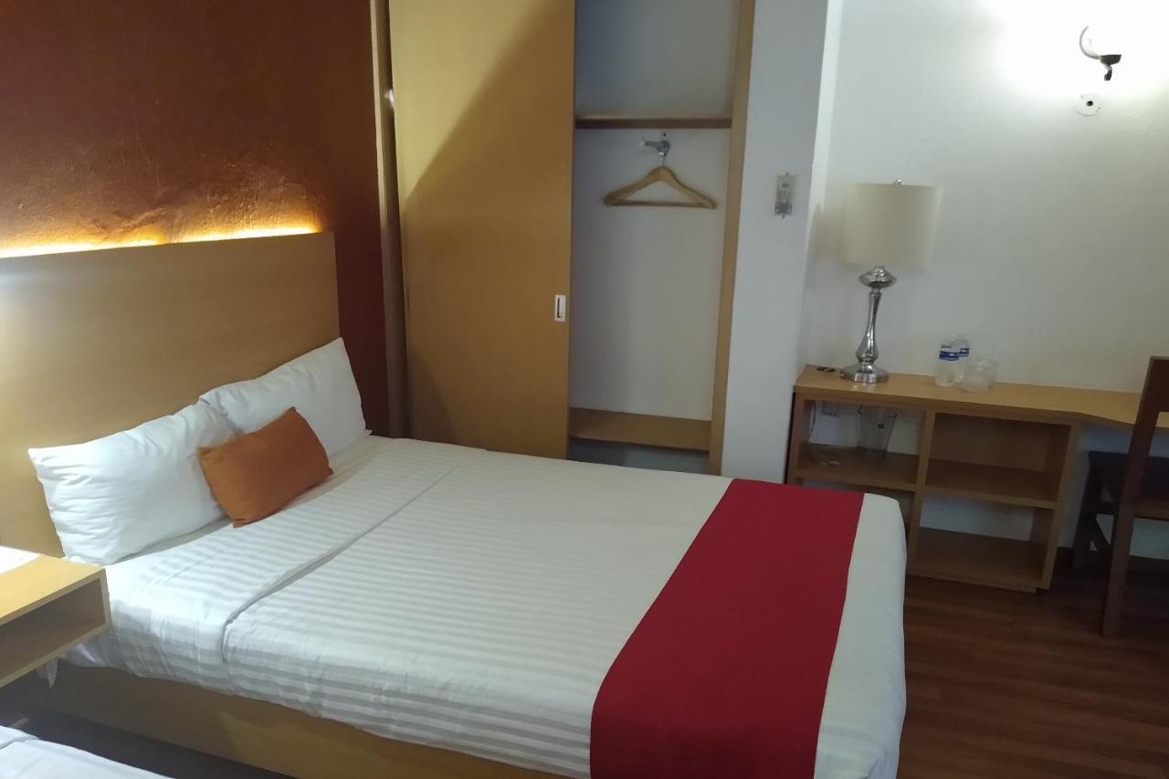 Hotel Villa Del Sol Expo Guadalajara Eksteriør bilde